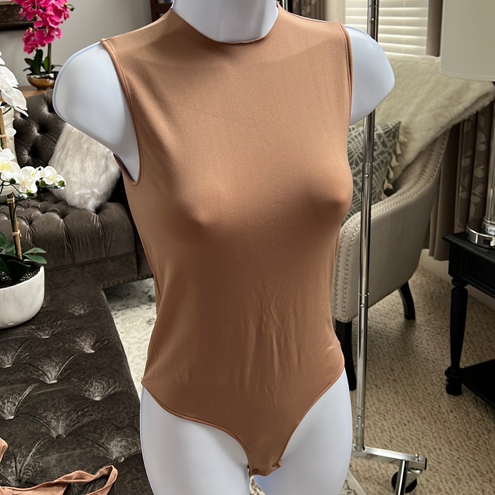 Skims bodysuit/shaper